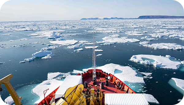 amundsen dans le haut-arctique canadien sentinelle nord